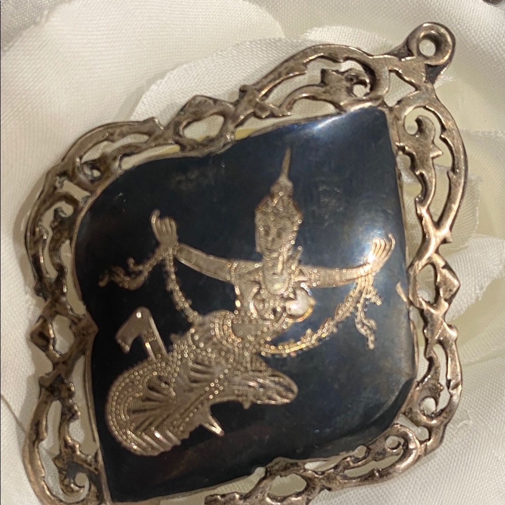 Vintage 1940’s SIAM AMFARCO Niello Pendant